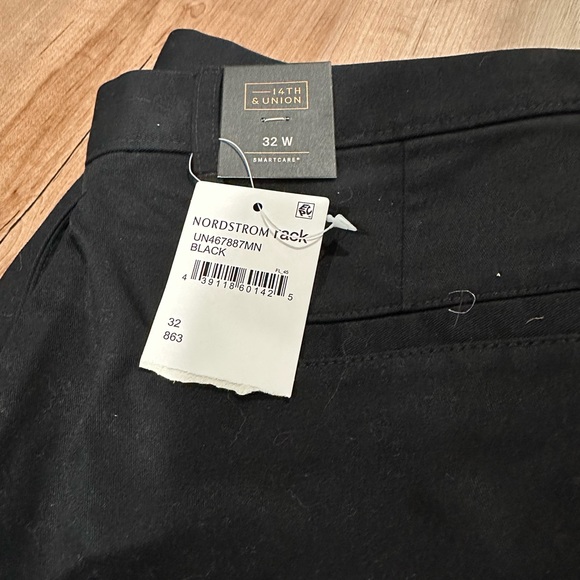 Men’s black shorts NWT - Picture 5 of 6